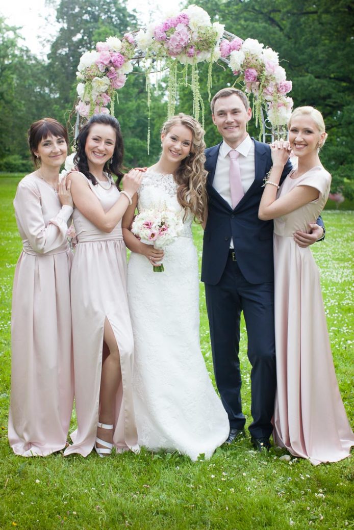 Blush-pink-wedding-13